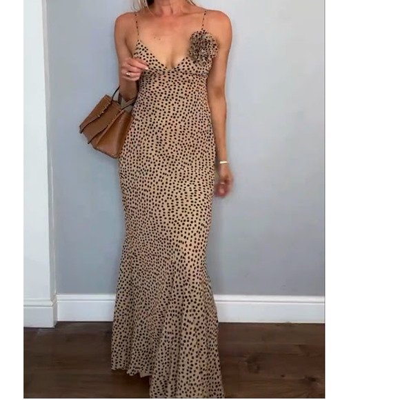 Sleeveless Polka Dot V-Neck Maxi Slip Dress Rose Applique Light Brown  Women's S